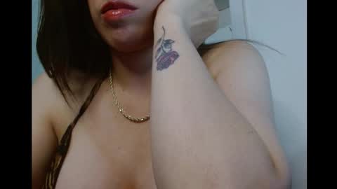 Snapshot of milker_amira chatting on 8, 3, 2026 Amira online show from 8, 3, 2026
