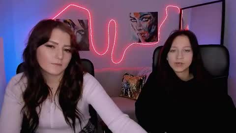 Mila online show from 4, 2, 2026