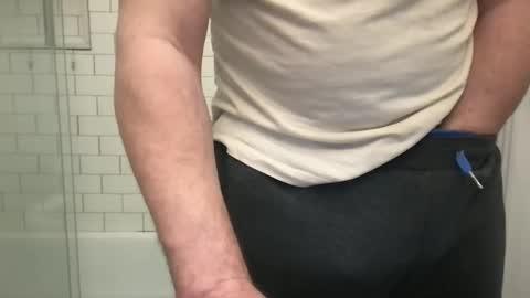 Snapshot of milkitdaddy chatting on 18, 12, 2024 milkitdaddy online show from 18, 12, 2024