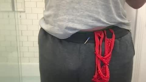 Snapshot of milkitdaddy chatting on 25, 2, 2025 milkitdaddy online show from 25, 2, 2025