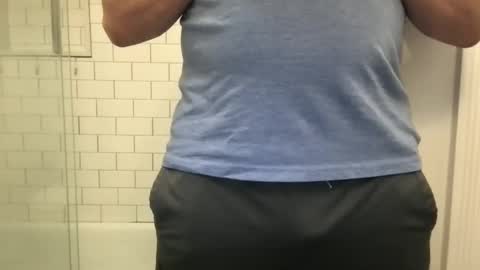 Snapshot of milkitdaddy chatting on 4, 3, 2025 milkitdaddy online show from 4, 3, 2025