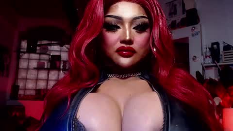 milkshakelavinia online show from 13, 2, 2025