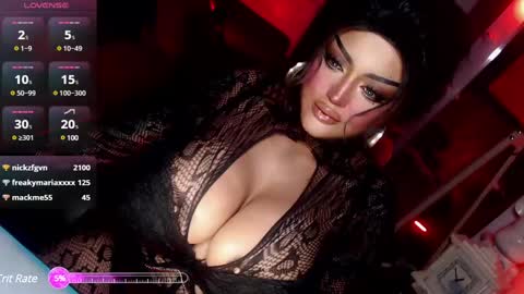 milkshakelavinia online show from 10, 3, 2025