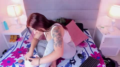 milky__boobs699 online show from 22, 3, 2026