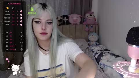  Novaleigh Nyan  online show from 3, 11, 2025