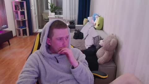 Mark and Elsa  online show from 24, 4, 2026