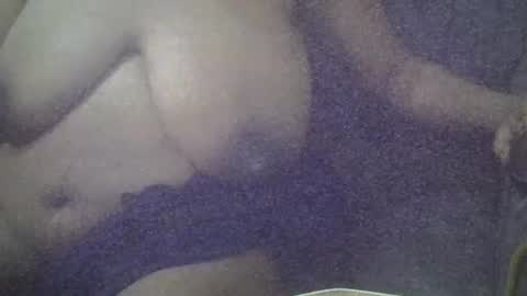 milkymom256 online show from 2, 12, 2025