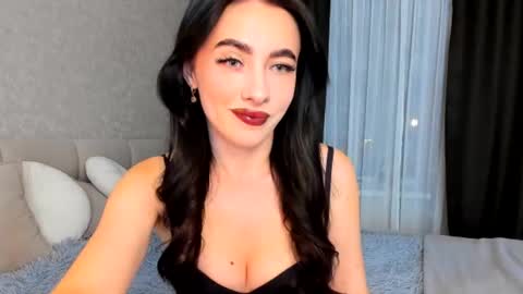 Snapshot of milla__moore chatting on 5, 10, 2025 milla moore online show from 5, 10, 2025