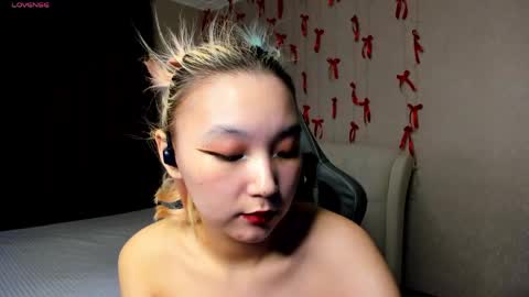 Snapshot of milla_waves chatting on 2, 5, 2026 Milla or just Mi online show from 2, 5, 2026