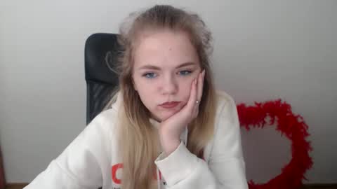 millaloveli online show from 14, 2, 2026