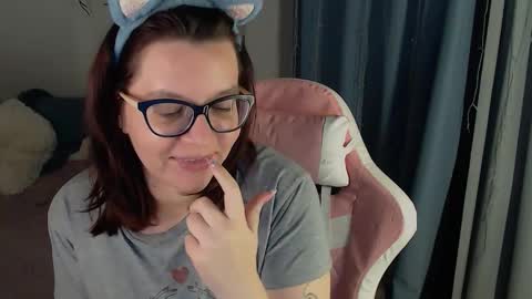 Milla online show from 5, 3, 2026