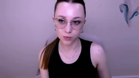 Snapshot of millasamsd chatting on 7, 5, 2026 Milla online show from 7, 5, 2026