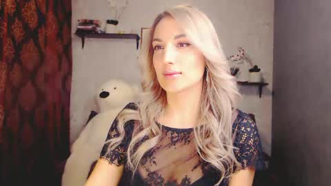 Snapshot of millaxqueen chatting on 13, 2, 2025 MillaXQueen online show from 13, 2, 2025