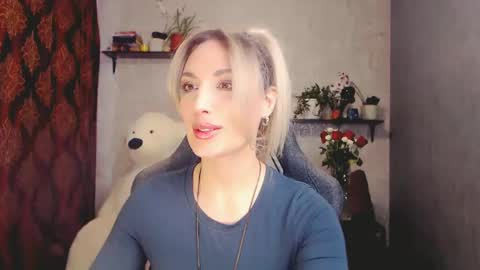 Snapshot of millaxqueen chatting on 10, 3, 2025 MillaXQueen online show from 10, 3, 2025