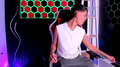 Snapshot of miller_tommy chatting on 11, 4, 2026 Tommy online show from 11, 4, 2026