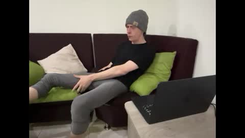 SlimnHungOH online show from 9, 11, 2025