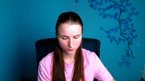 Snapshot of milly_liss chatting on 18, 6, 2026 Milly online show from 18, 6, 2026