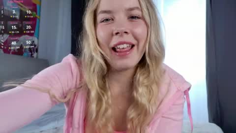 Snapshot of milly_shy chatting on 8, 6, 2026 Milly online show from 8, 6, 2026