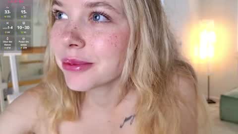 Snapshot of milly_shy chatting on 22, 6, 2026 Milly online show from 22, 6, 2026