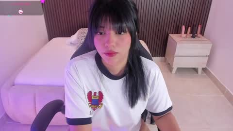 Snapshot of millyevans1 chatting on 21, 4, 2026 millyevans1 online show from 21, 4, 2026