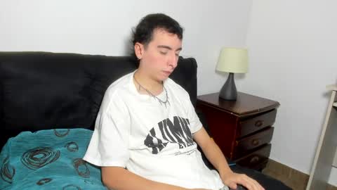 Snapshot of milogm_ chatting on 5, 6, 2026 milogm_ online show from 5, 6, 2026