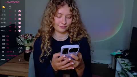 milounee online show from 20, 7, 2026
