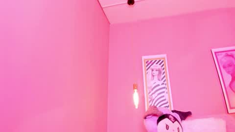 milu_carbajal_x online show from 15, 3, 2026