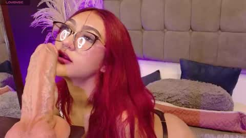 miluv19 online show from 11, 10, 2025