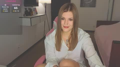 Snapshot of mimi_meow20 chatting on 25, 9, 2025 Mimi online show from 25, 9, 2025