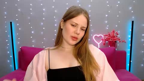 Kelly online show from 19, 2, 2025