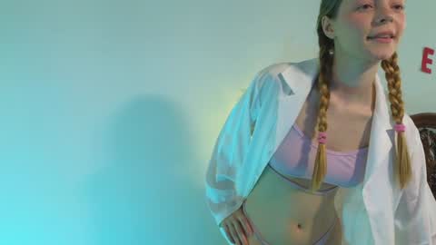 mimichelle online show from 21, 12, 2024