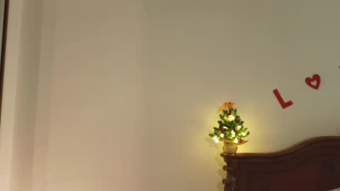 mimichelle online show from 29, 12, 2024