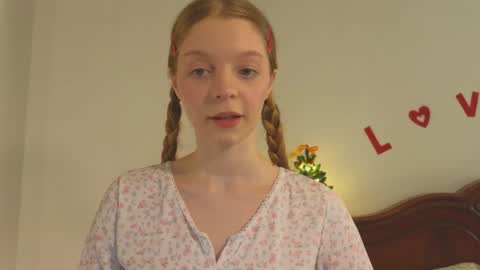 mimichelle online show from 30, 12, 2024