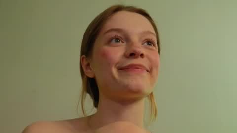 mimichelle online show from 23, 2, 2025