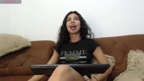 mina smith online show from 20, 2, 2025