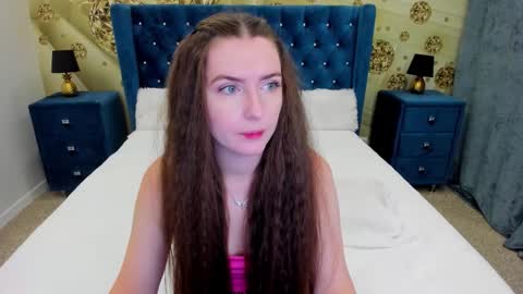 minchelskatrina online show from 3, 10, 2025