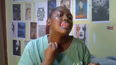 mini_karee online show from 21, 3, 2026