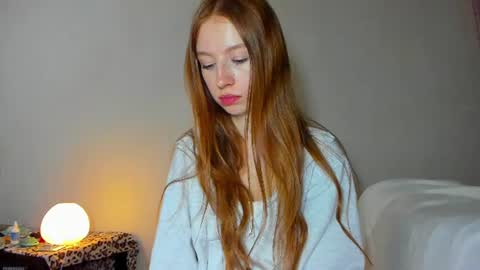 Snapshot of minidiva_ chatting on 16, 6, 2026 Amelia online show from 16, 6, 2026