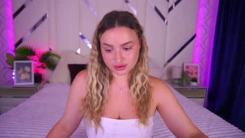 minifox_ online show from 22, 9, 2025