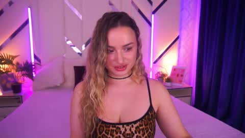 minifox_ online show from 23, 11, 2025