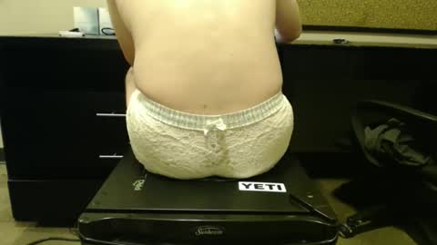 minime1920 online show from 21, 10, 2025