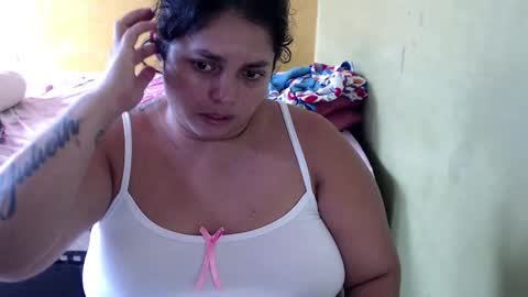 Snapshot of minnie_bbw69 chatting on 28, 1, 2025 Andrea online show from 28, 1, 2025