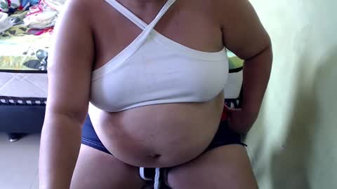 Snapshot of minnie_bbw69 chatting on 2, 2, 2025 Andrea online show from 2, 2, 2025