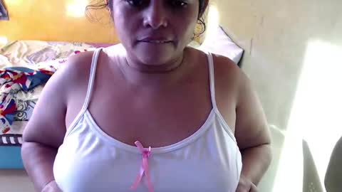 Snapshot of minnie_bbw69 chatting on 22, 9, 2025 Andrea online show from 22, 9, 2025