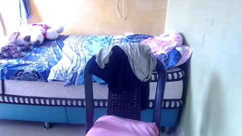 Snapshot of minnie_bbw69 chatting on 20, 11, 2025 Andrea online show from 20, 11, 2025