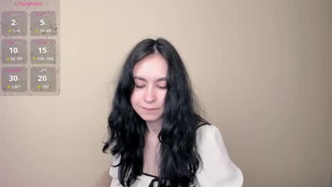 Minnie online show from 12, 4, 2026