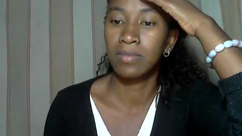 minouch211907 online show from 18, 2, 2025