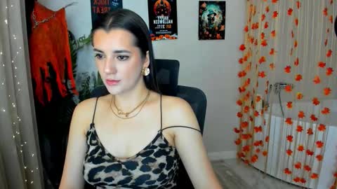 Snapshot of mintydaze chatting on 12, 10, 2025 Jessi online show from 12, 10, 2025