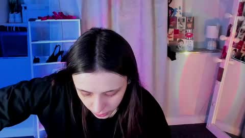Snapshot of mipsymipson chatting on 17, 4, 2026 NEXT STREAM NOVEMBER 27282930 online show from 17, 4, 2026