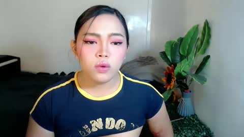 Mira Bella online show from 22, 4, 2026